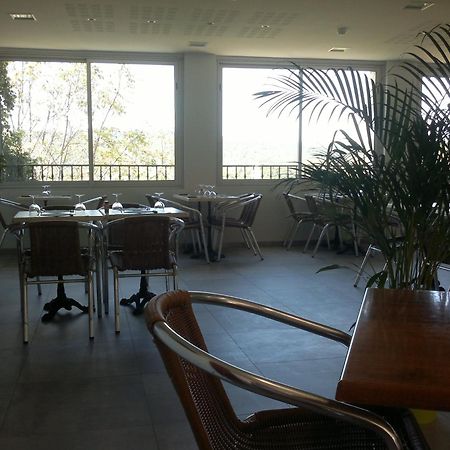 Hotel Le Belvedere Мустие Сен Мари Екстериор снимка